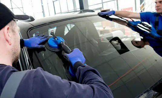 Auto Glass Repair Glendale, CA - Trusted Windshield Repair & Replacement with Panorama City Auto Glass